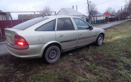 Opel Vectra B рестайлинг, 1997 год, 170 000 рублей, 1 фотография