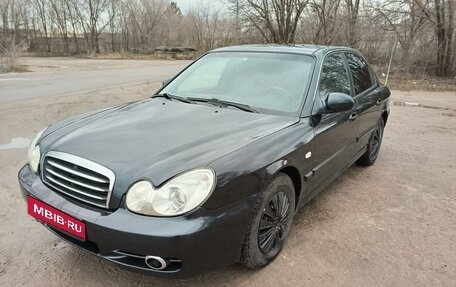 Hyundai Sonata IV рестайлинг, 2005 год, 550 000 рублей, 1 фотография