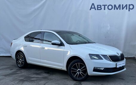 Skoda Octavia, 2018 год, 1 080 000 рублей, 3 фотография