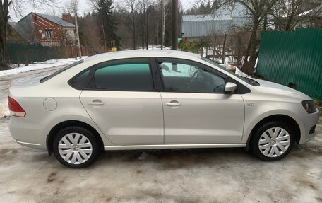 Volkswagen Polo VI (EU Market), 2013 год, 870 000 рублей, 4 фотография