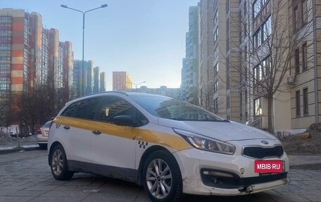 KIA cee'd III, 2017 год, 950 000 рублей, 2 фотография