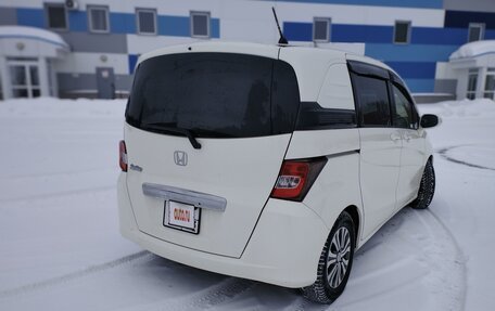 Honda Freed I, 2012 год, 1 295 000 рублей, 4 фотография