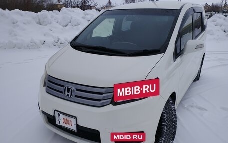 Honda Freed I, 2012 год, 1 295 000 рублей, 8 фотография