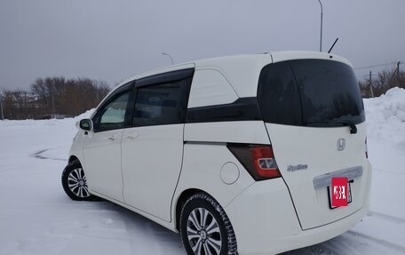 Honda Freed I, 2012 год, 1 295 000 рублей, 5 фотография