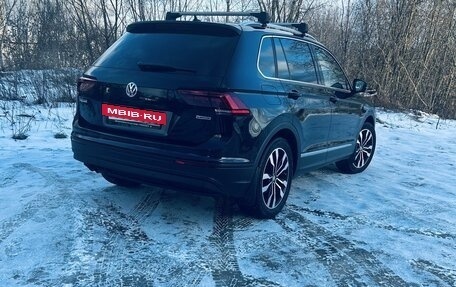 Volkswagen Tiguan II, 2019 год, 2 796 000 рублей, 5 фотография