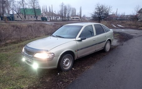 Opel Vectra B рестайлинг, 1997 год, 170 000 рублей, 4 фотография