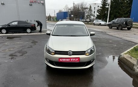 Volkswagen Polo VI (EU Market), 2011 год, 900 000 рублей, 3 фотография