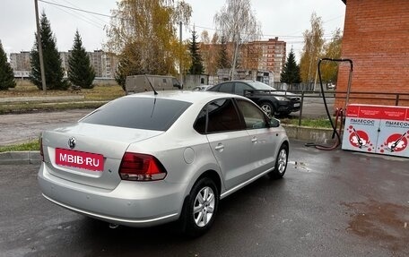 Volkswagen Polo VI (EU Market), 2011 год, 900 000 рублей, 5 фотография