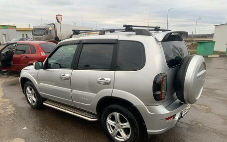 Chevrolet Niva I рестайлинг, 2012 год, 650 000 рублей, 3 фотография