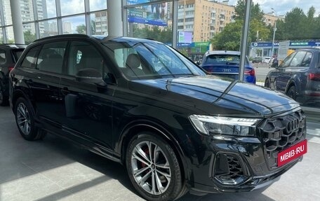 Audi Q7, 2024 год, 16 600 000 рублей, 3 фотография