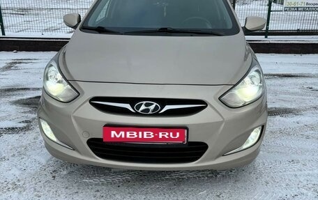 Hyundai Solaris II рестайлинг, 2012 год, 1 090 000 рублей, 3 фотография