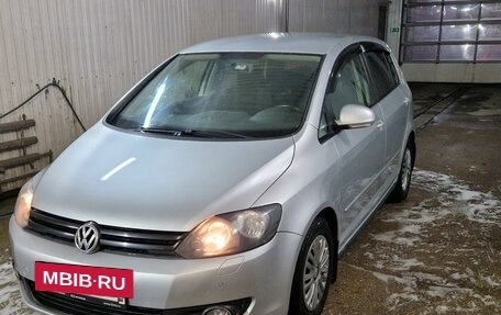 Volkswagen Golf Plus II, 2012 год, 820 000 рублей, 2 фотография