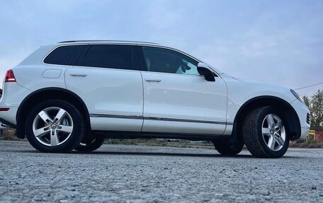 Volkswagen Touareg III, 2012 год, 2 300 000 рублей, 4 фотография