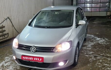 Volkswagen Golf Plus II, 2012 год, 820 000 рублей, 7 фотография