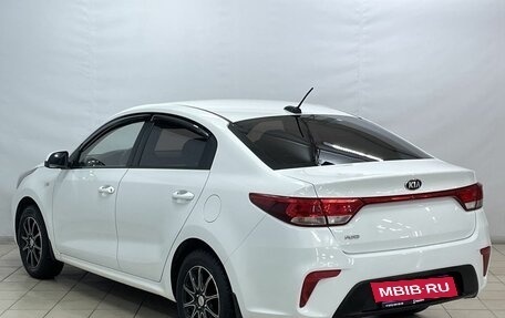 KIA Rio IV, 2017 год, 1 299 000 рублей, 5 фотография