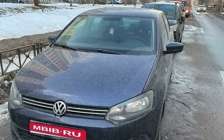 Volkswagen Polo VI (EU Market), 2014 год, 900 000 рублей, 1 фотография