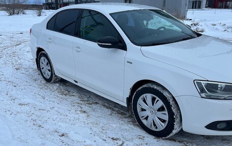 Volkswagen Jetta VI, 2013 год, 930 000 рублей, 7 фотография