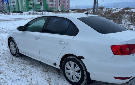 Volkswagen Jetta VI, 2013 год, 930 000 рублей, 5 фотография