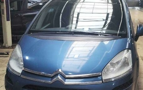 Citroen C4 Picasso II рестайлинг, 2011 год, 770 000 рублей, 6 фотография