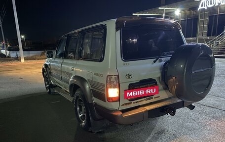 Toyota Land Cruiser 80 рестайлинг, 1997 год, 2 300 000 рублей, 22 фотография