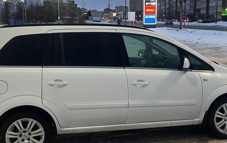 Opel Zafira B, 2011 год, 899 000 рублей, 4 фотография