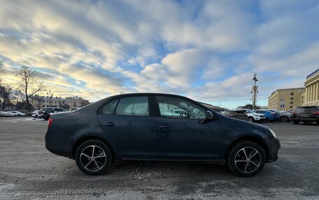 Volkswagen Jetta VI, 2010 год, 849 000 рублей, 4 фотография