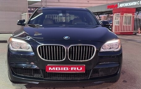 BMW 7 серия, 2013 год, 2 850 000 рублей, 2 фотография