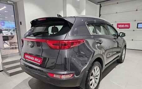 KIA Sportage IV рестайлинг, 2018 год, 1 899 000 рублей, 4 фотография