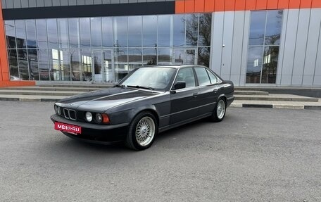 BMW 5 серия, 1991 год, 390 000 рублей, 2 фотография