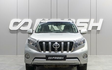 Toyota Land Cruiser Prado 150 рестайлинг 2, 2014 год, 3 499 000 рублей, 3 фотография