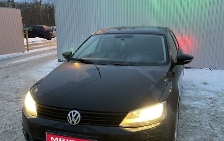 Volkswagen Jetta VI, 2012 год, 1 300 000 рублей, 1 фотография