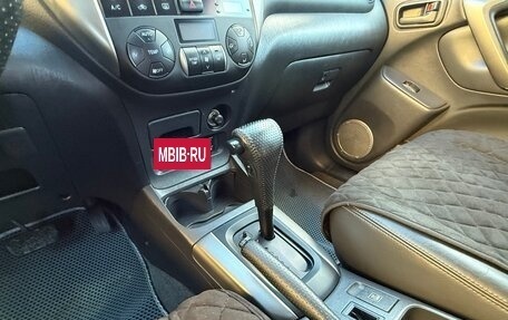 Toyota RAV4, 2004 год, 1 150 000 рублей, 19 фотография