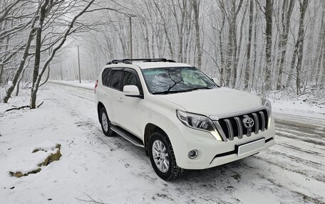 Toyota Land Cruiser Prado 150 рестайлинг 2, 2015 год, 4 200 000 рублей, 2 фотография