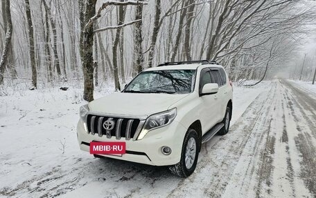 Toyota Land Cruiser Prado 150 рестайлинг 2, 2015 год, 4 200 000 рублей, 18 фотография