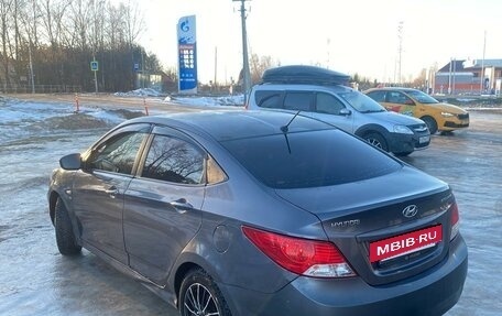 Hyundai Solaris II рестайлинг, 2012 год, 585 000 рублей, 2 фотография