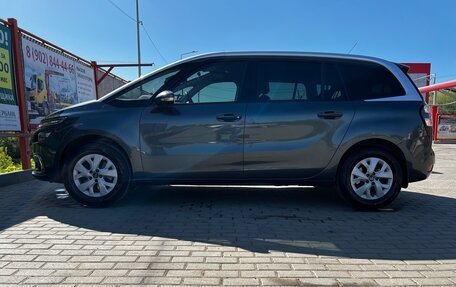 Citroen C4 Picasso II рестайлинг, 2016 год, 1 850 000 рублей, 2 фотография