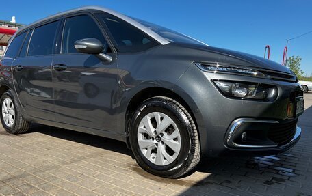 Citroen C4 Picasso II рестайлинг, 2016 год, 1 850 000 рублей, 4 фотография