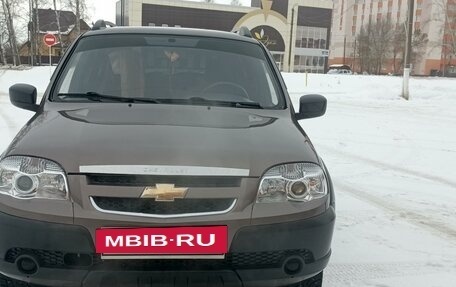 Chevrolet Niva I рестайлинг, 2014 год, 799 000 рублей, 4 фотография