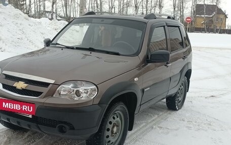 Chevrolet Niva I рестайлинг, 2014 год, 799 000 рублей, 5 фотография