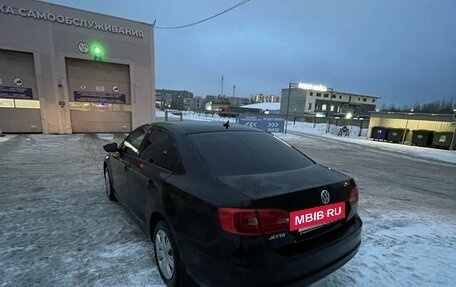 Volkswagen Jetta VI, 2012 год, 1 300 000 рублей, 4 фотография