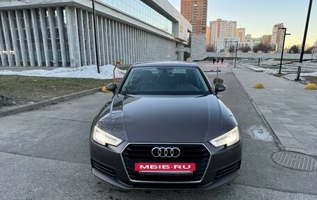 Audi A4, 2017 год, 2 950 000 рублей, 3 фотография