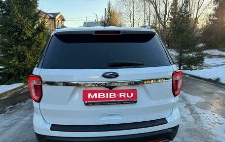 Ford Explorer VI, 2019 год, 3 800 000 рублей, 9 фотография