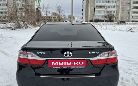 Toyota Camry, 2015 год, 2 660 000 рублей, 3 фотография