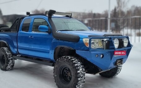 Toyota Tacoma III, 2005 год, 2 900 000 рублей, 1 фотография