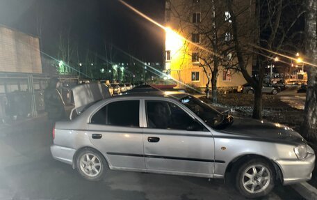 Hyundai Accent II, 2004 год, 260 000 рублей, 2 фотография