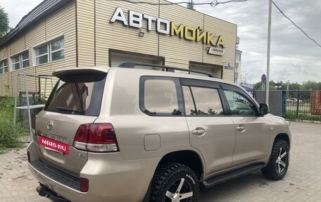 Toyota Land Cruiser 200, 2010 год, 3 000 000 рублей, 5 фотография