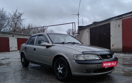 Opel Vectra B рестайлинг, 1996 год, 250 000 рублей, 2 фотография