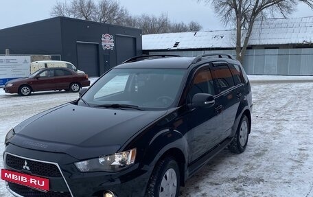 Mitsubishi Outlander III рестайлинг 3, 2010 год, 1 250 000 рублей, 2 фотография