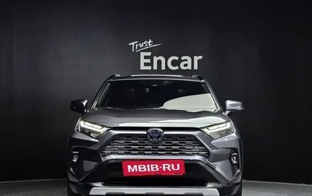 Toyota RAV4, 2022 год, 3 650 000 рублей, 4 фотография