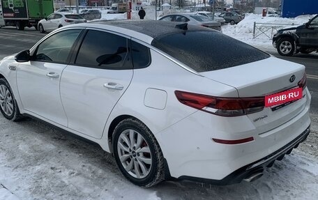 KIA Optima IV, 2018 год, 2 200 000 рублей, 3 фотография